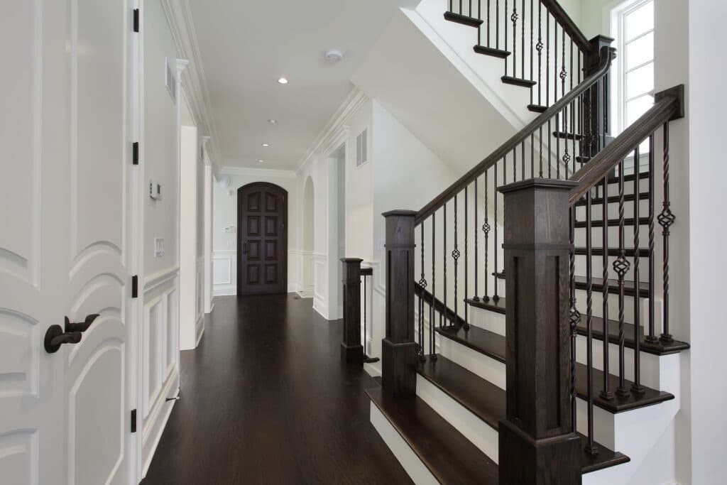 Choosing the Right Materials for Stair Railing Installation